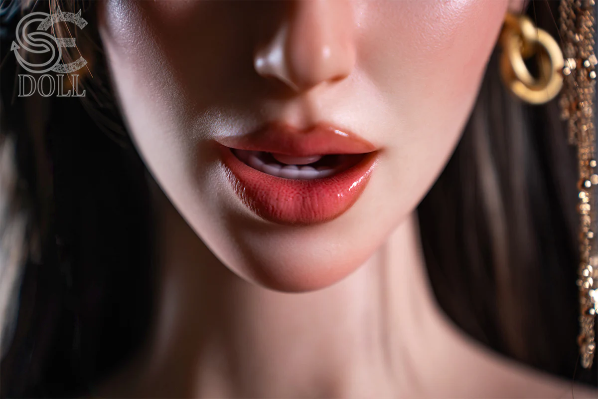Aria Knox.A Silicone Torso and Movable Jaw - SEDOLL® - Image 9