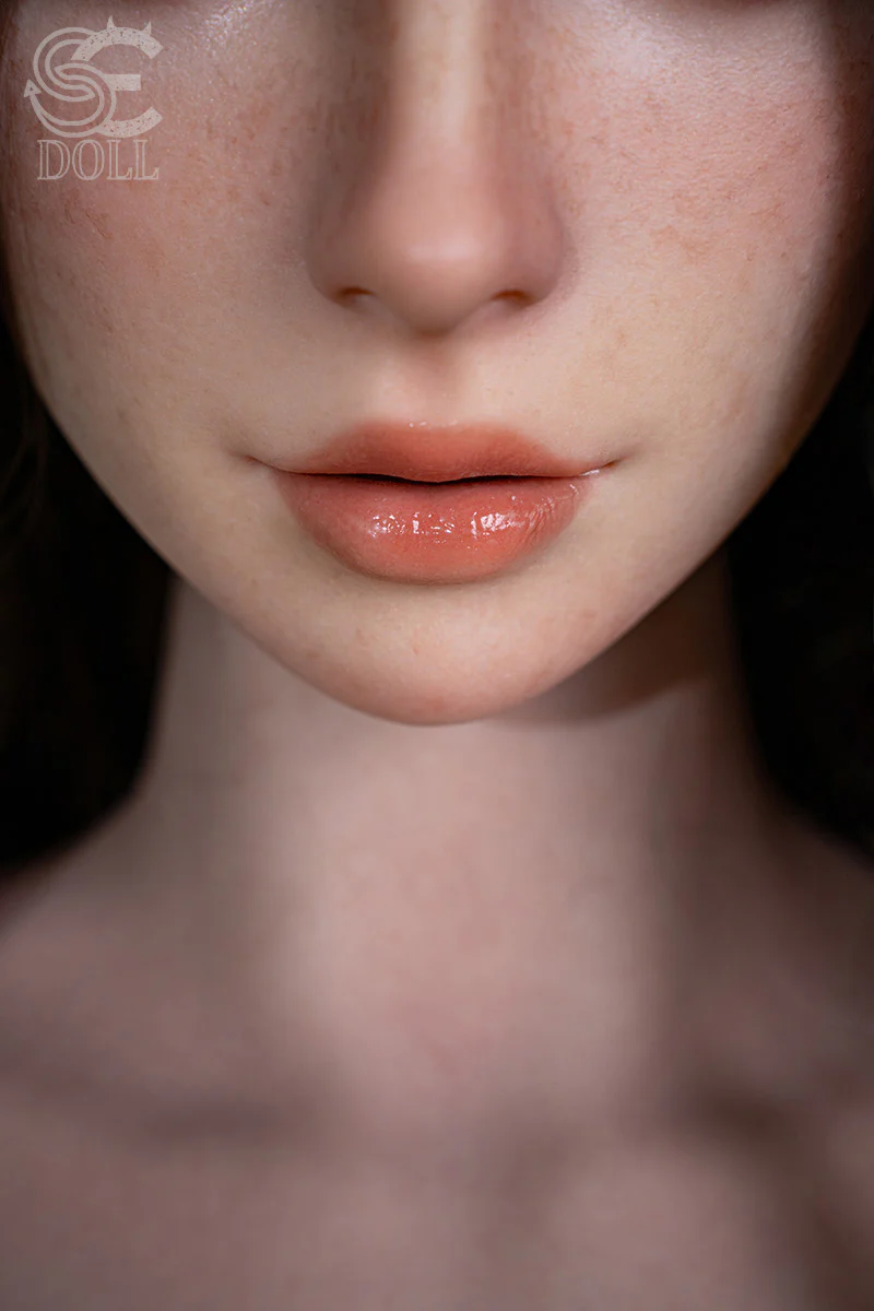 Nadia Voss.A Silicone Torso with Movable Jaw - SEDOLL® - Image 17