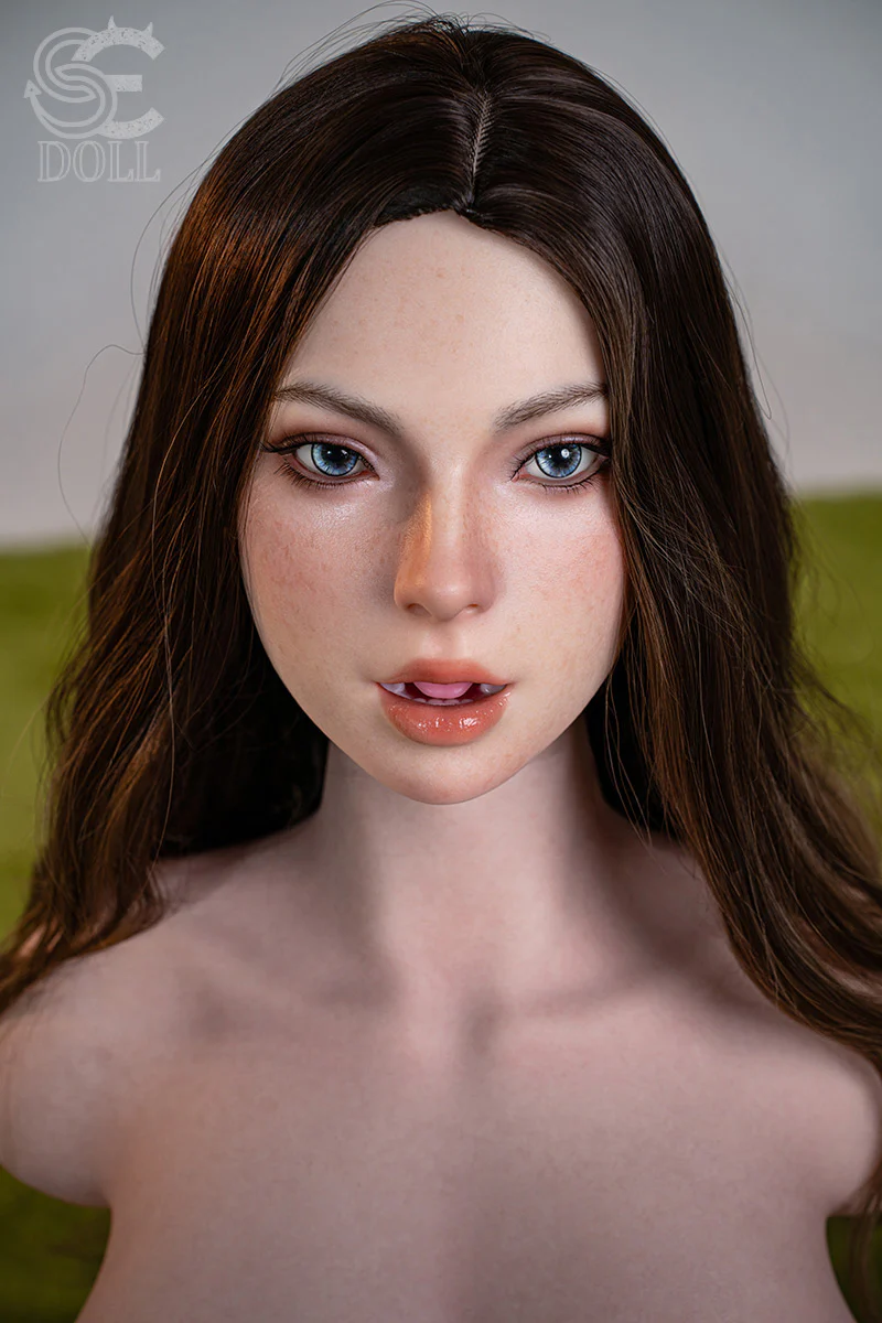 Nadia Voss.A Silicone Torso with Movable Jaw - SEDOLL® - Image 9