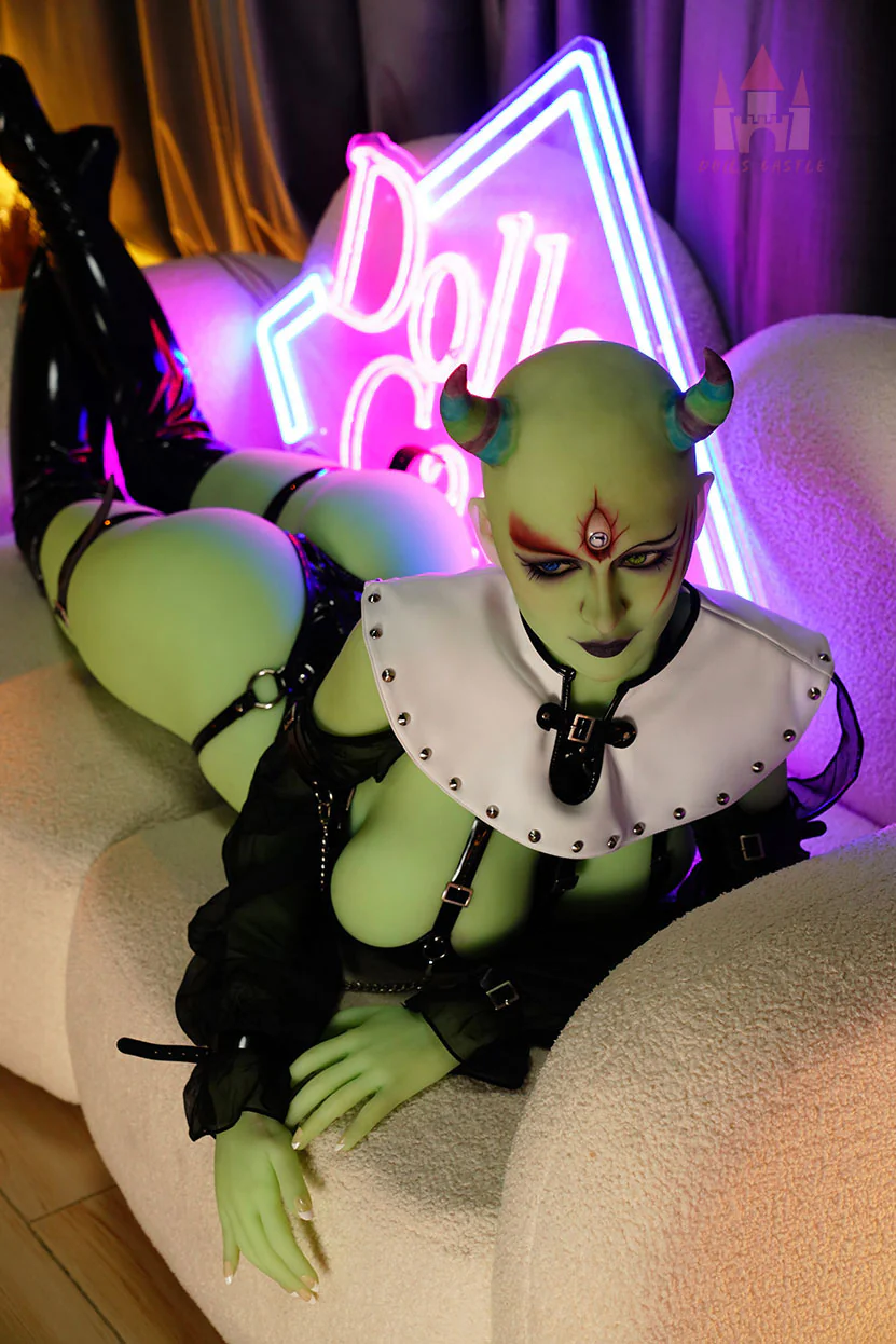 Petra Green Skin three Eyes Alien Sex Doll - Doll's Castle [USA STOCK] - Image 16