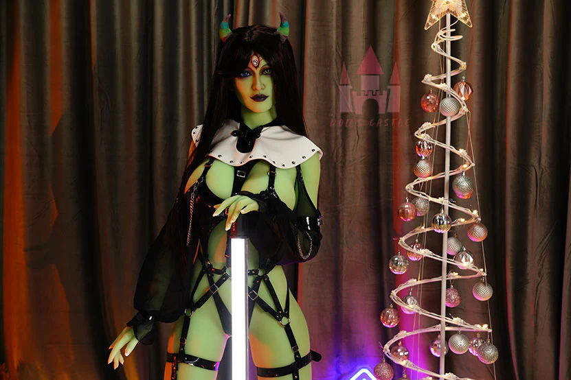 Petra Green Skin three Eyes Alien Sex Doll - Doll's Castle [USA STOCK] - Image 5