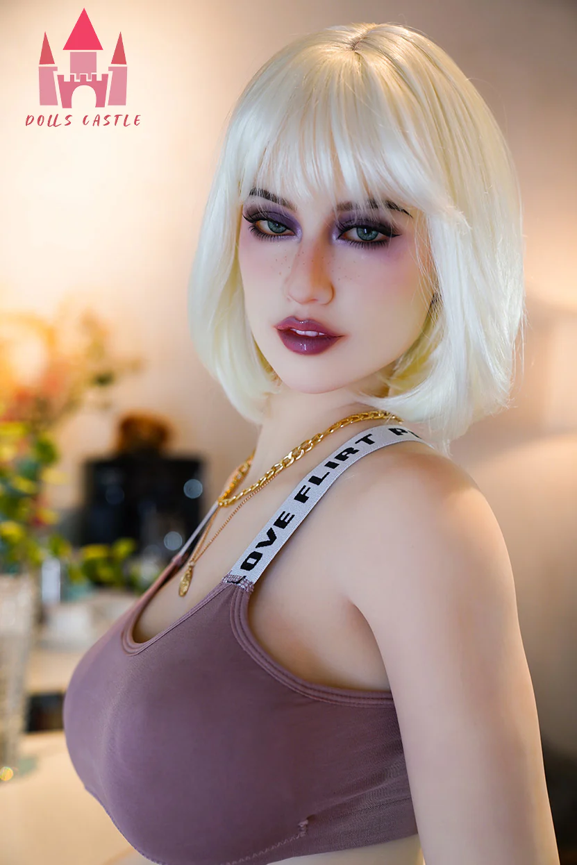 Valeria 5'3" (163cm) - F-Cup TPE Female Sex Doll - Doll's Castle - Image 10