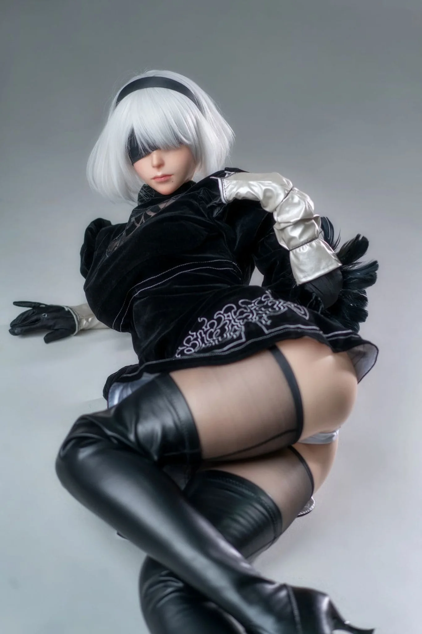 Yorha V2 Silicone Sex Doll - Game Lady Doll - Image 9