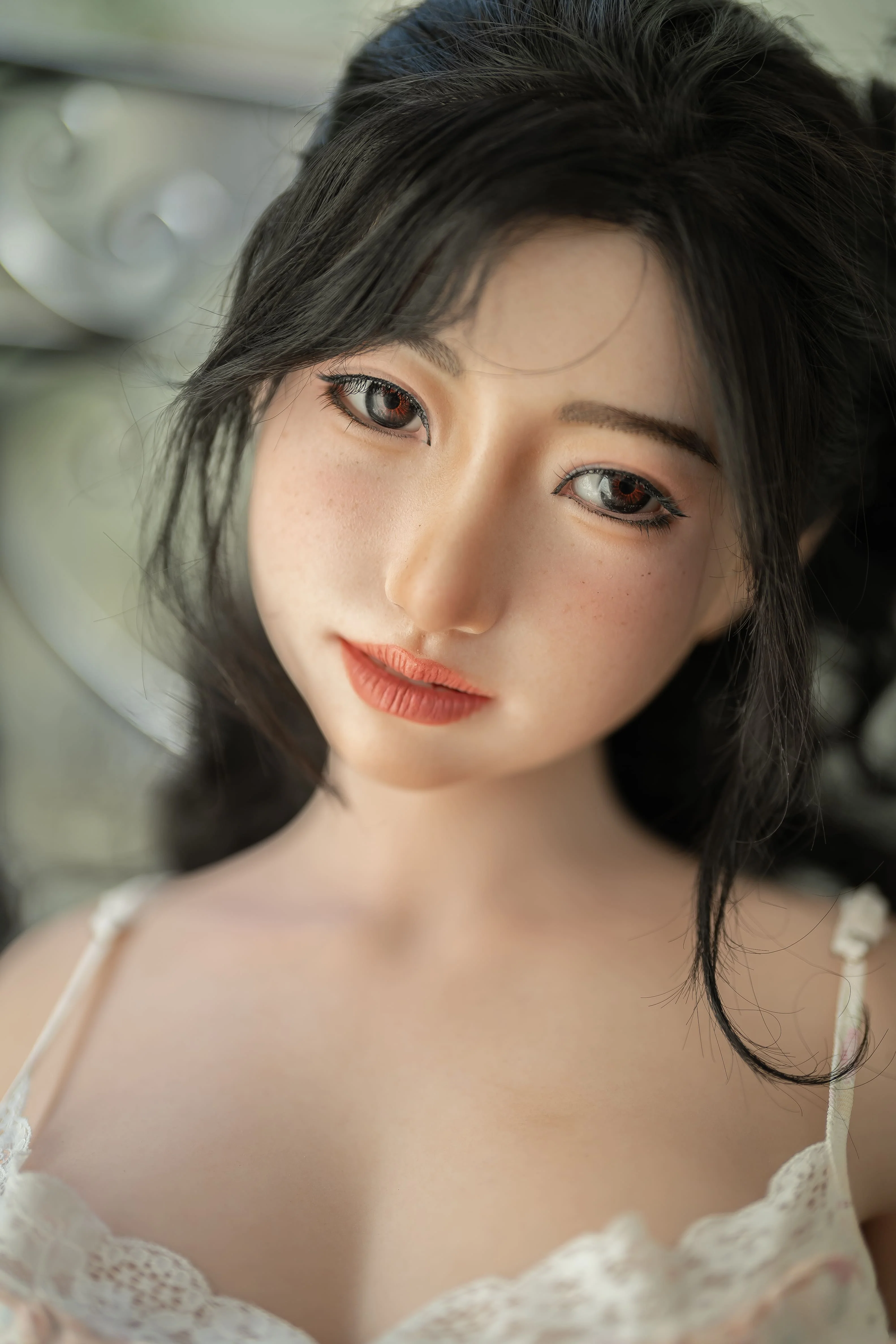 Yufan Life Size Doll - Starpery® - Image 5